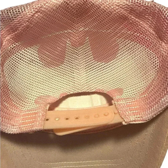 Batman woman’s cap - Picture 7 of 7